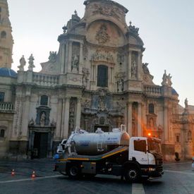 Limpiezas y Desatascos de Alcantarillados Frama camión